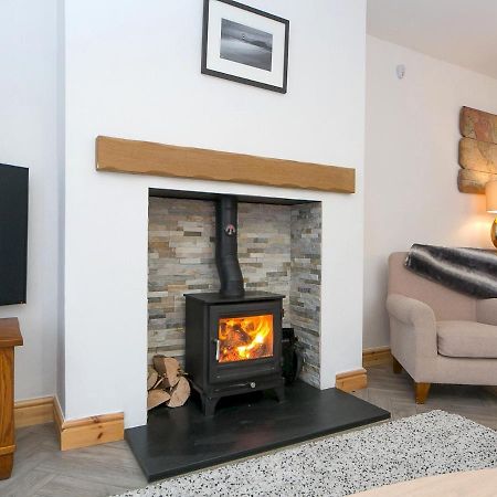 Pass The Keys Modern Coastal Home In Bull Bay Amlwch Exterior foto